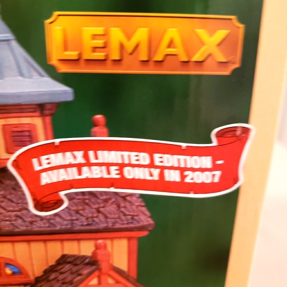 LEMAX VILLAGE COLLECTION COUNTRYSIDE VETERINARY - Picture 8 of 11